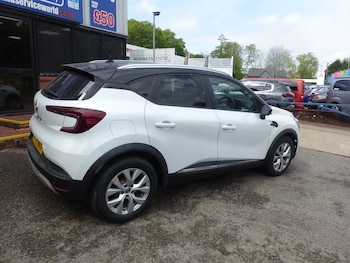 Used Renault Captur 2020 for sale - 78545398: Photo