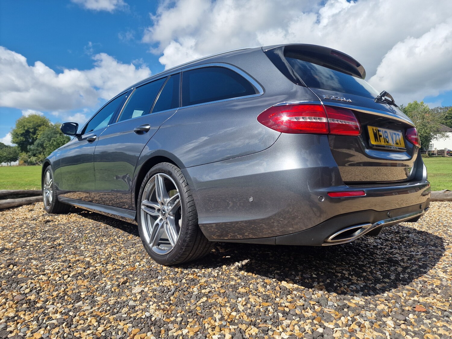 Used Mercedes-Benz E Class 2018 for sale - 76647309: Photo 11