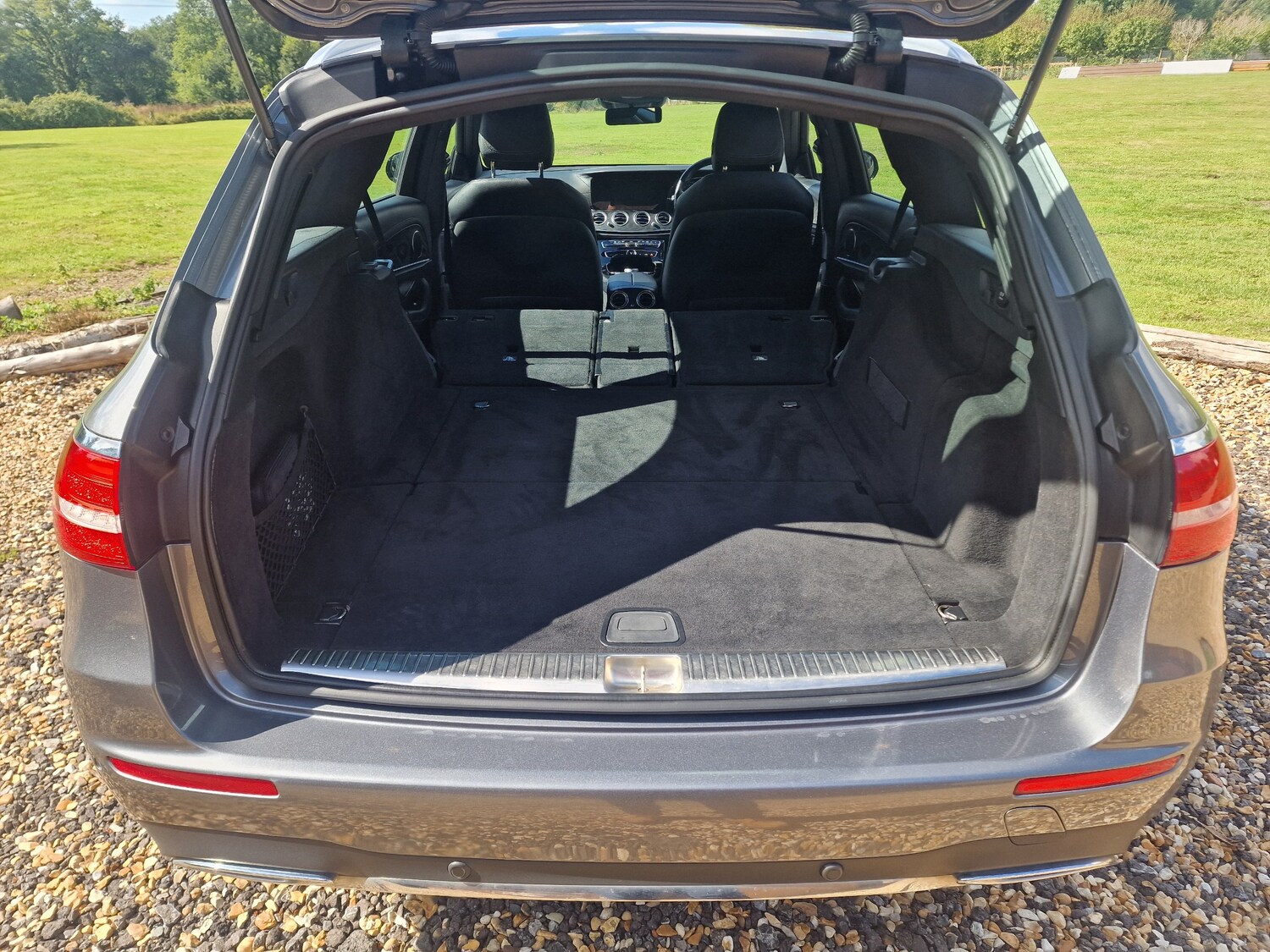 Used Mercedes-Benz E Class 2018 for sale - 76647309: Photo 14