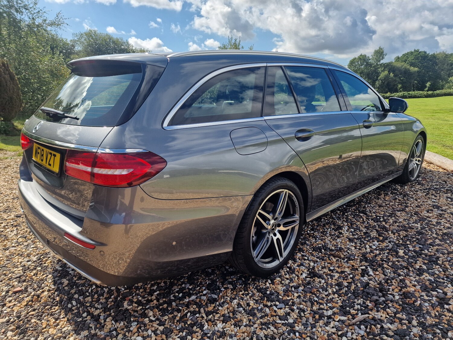 Used Mercedes-Benz E Class 2018 for sale - 76647309: Photo 18