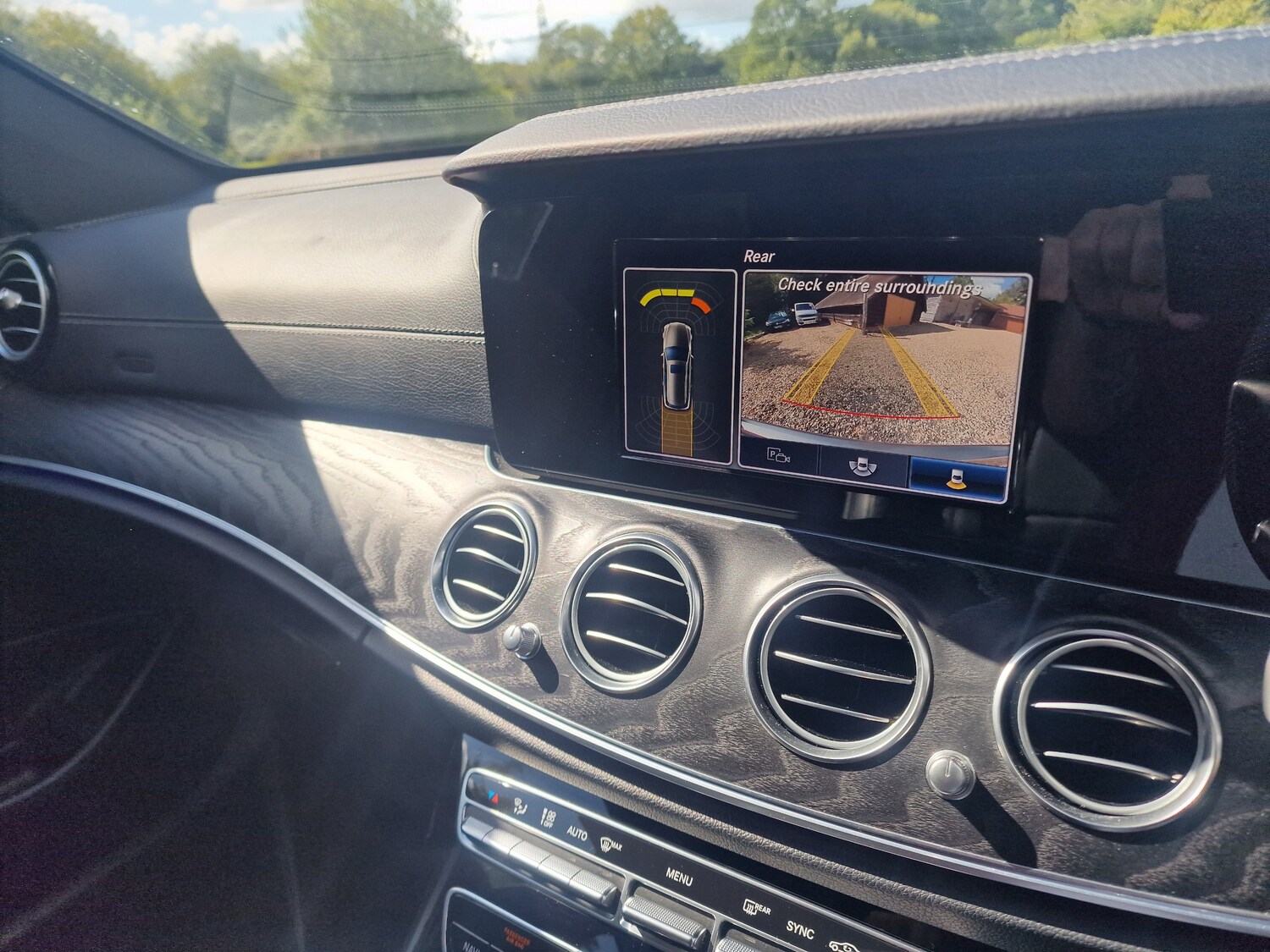 Used Mercedes-Benz E Class 2018 for sale - 76647309: Photo 26