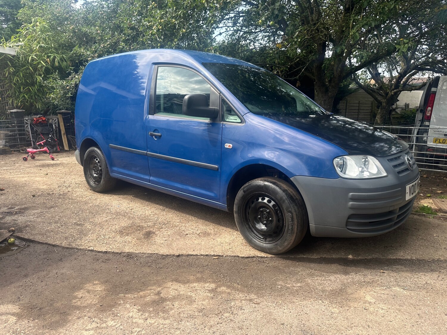 Used Volkswagen Caddy 2010 for sale - 78207234: Photo 6