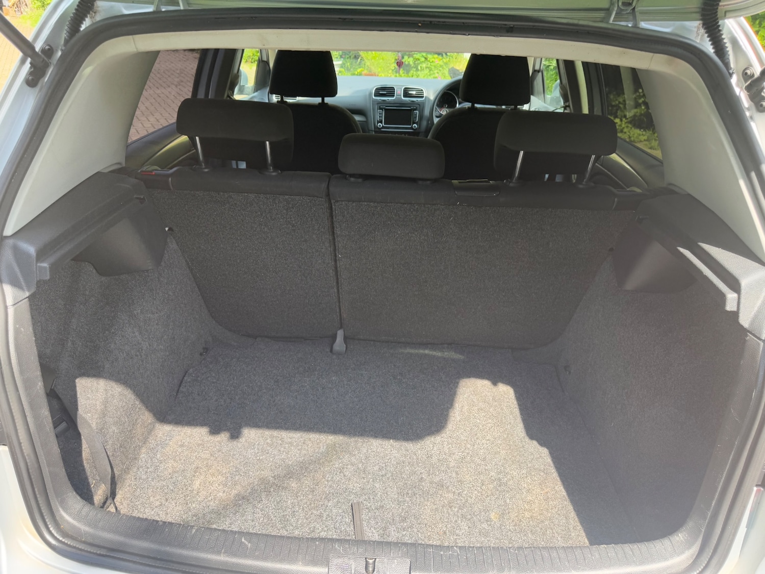 Vehicle 29