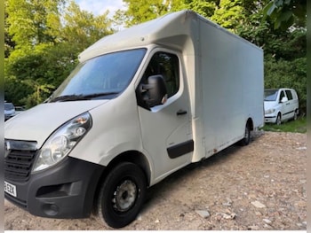 Vauxhall Movano feature image