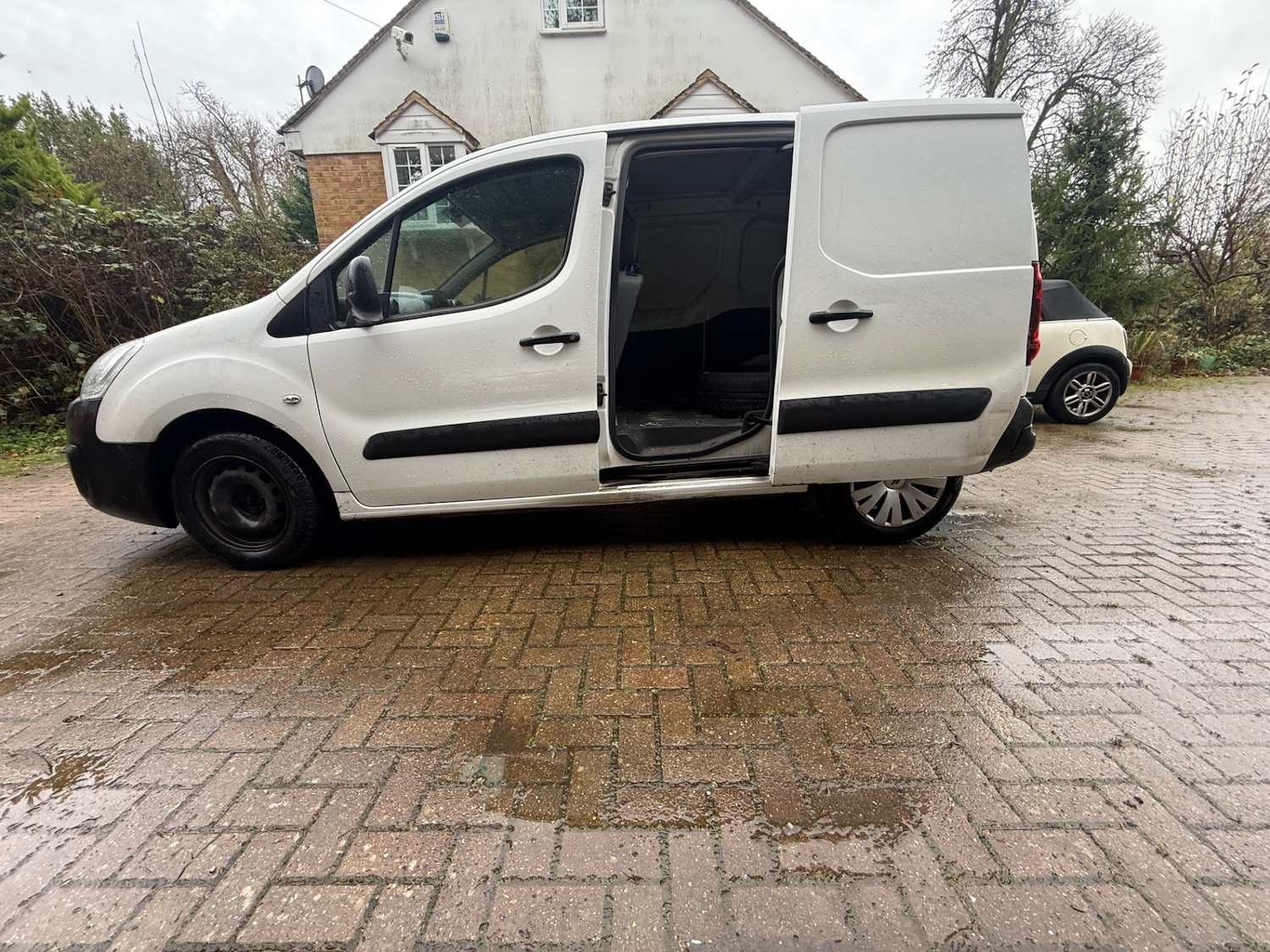 Used Citroen Berlingo 2016 for sale - 76751563: Photo 21