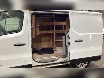 Used Renault Trafic 2017 for sale - 77521844: Photo