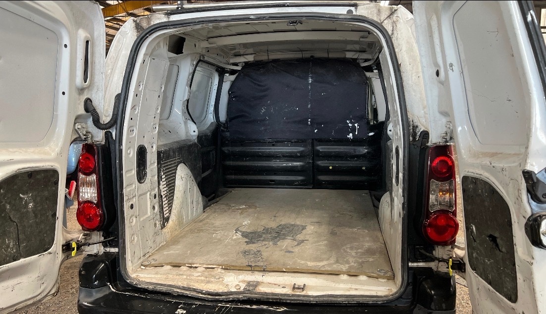 Used Peugeot Partner 2017 for sale - 77136620: Photo 7