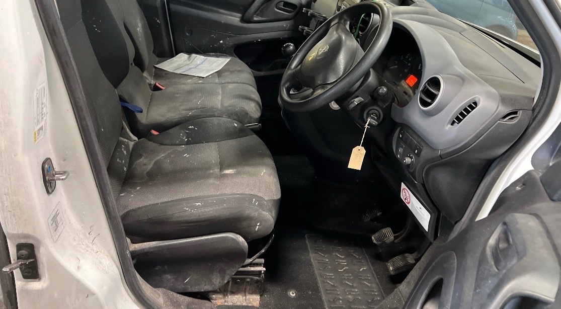 Used Peugeot Partner 2017 for sale - 77136620: Photo 9