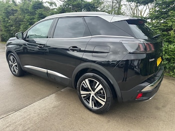 Used Peugeot 3008 2024 for sale - 79388103: Photo