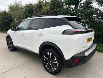 Used Peugeot 2008 2022 for sale - 79830856: Photo