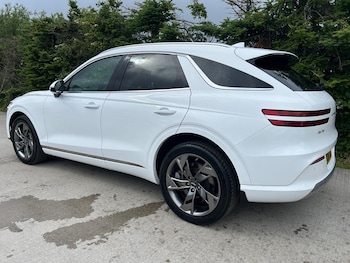 Used Genesis GV70 2023 for sale - 79388204: Photo
