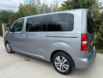 Used Peugeot Traveller 2022 for sale - 79633922: Photo