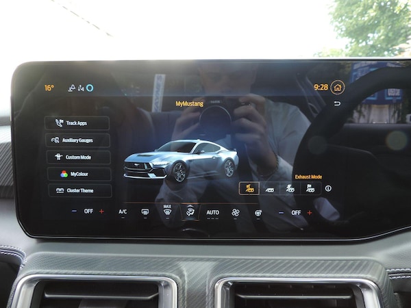 Used Ford Mustang 2025 for sale - 75532881: Photo 27