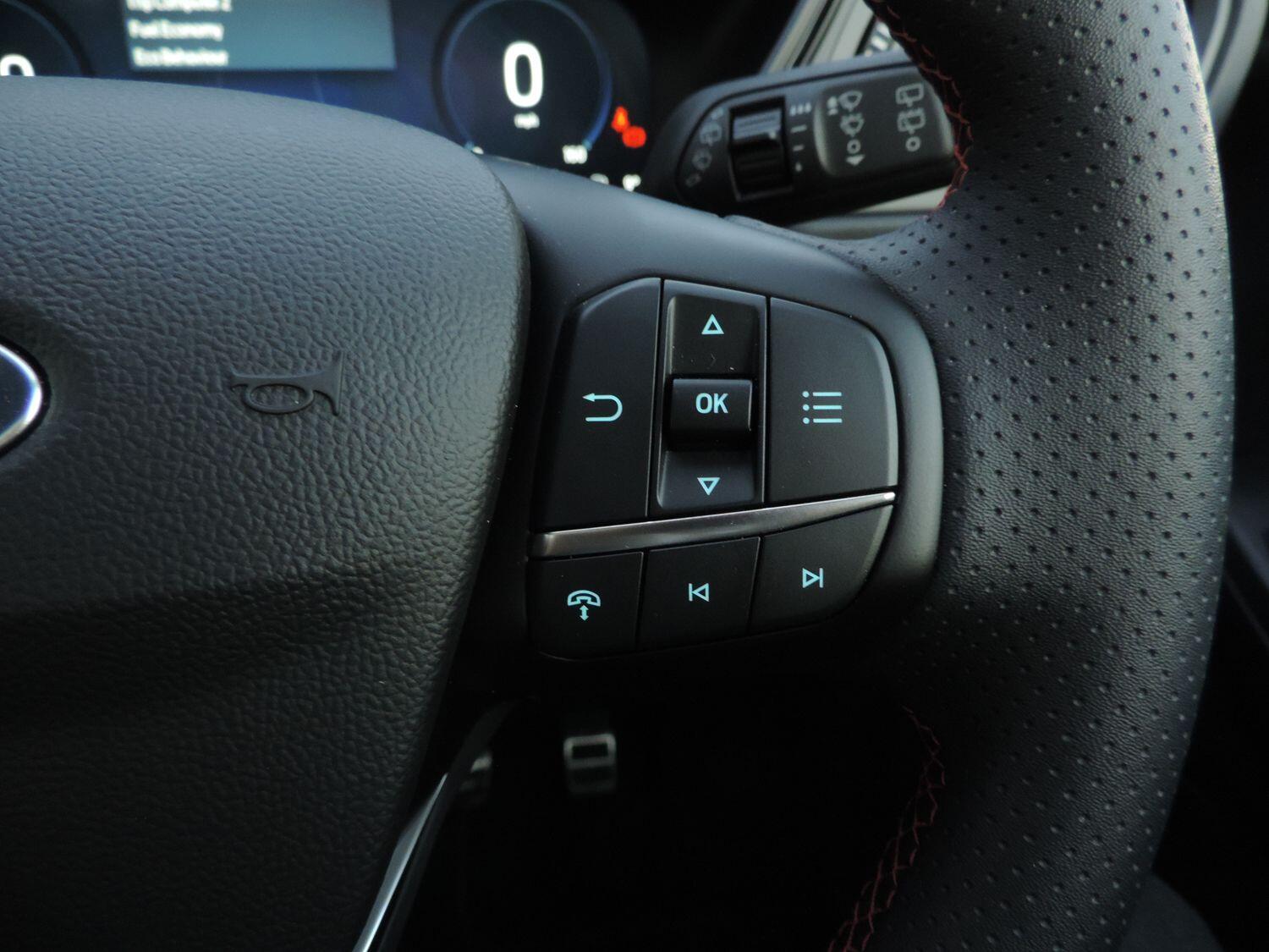 Used Ford Kuga 2025 for sale - 76839365: Photo 12