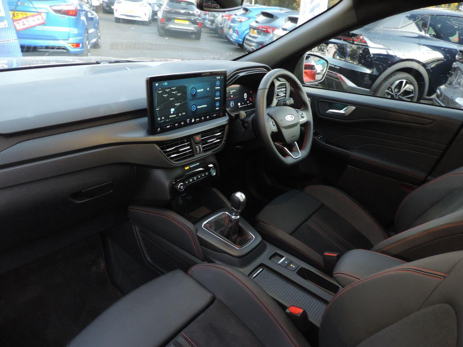 Used Ford Kuga 2025 for sale - 76839365: Photo 4