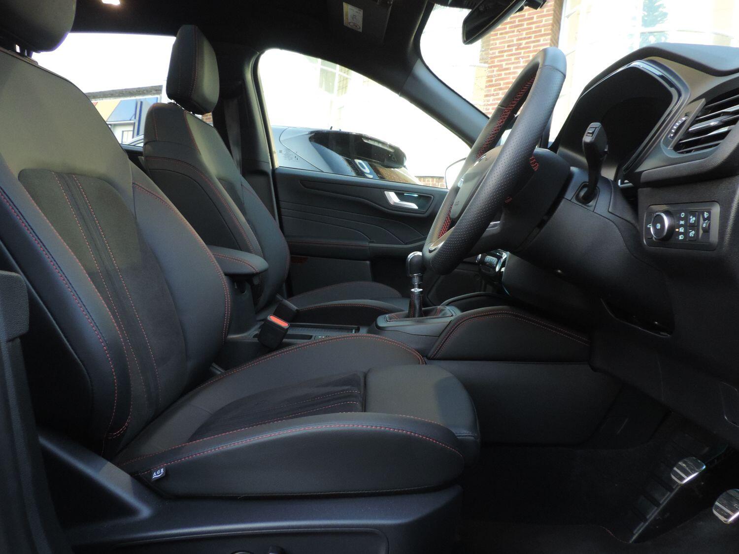 Used Ford Kuga 2025 for sale - 76839365: Photo 9