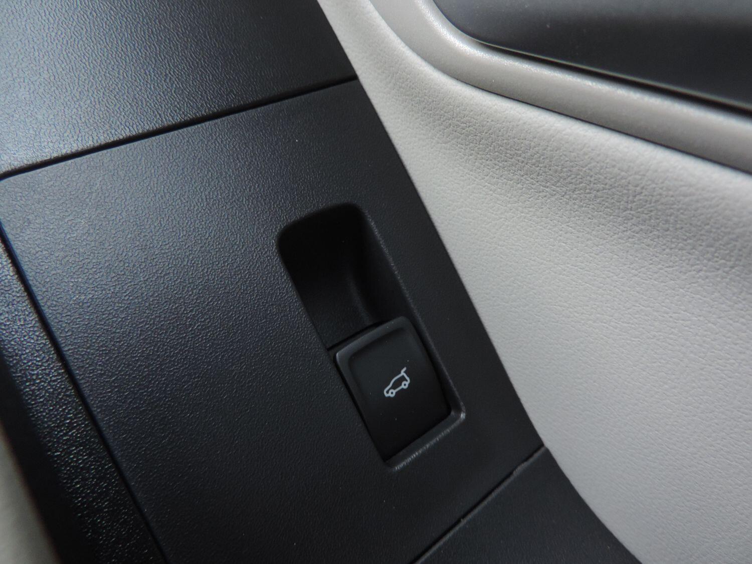 Used Ford Capri 2025 for sale - 76990922: Photo 16