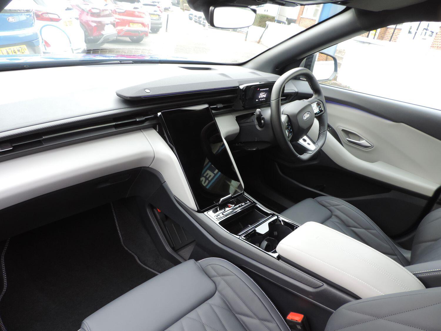 Used Ford Capri 2025 for sale - 76990922: Photo 4