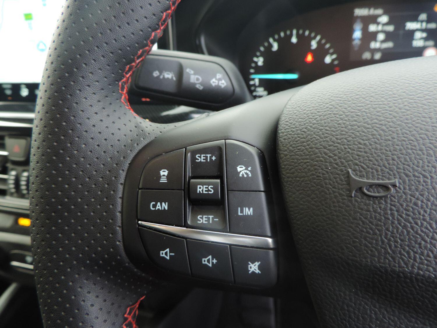 Used Ford Focus 2025 for sale - 76886927: Photo 10