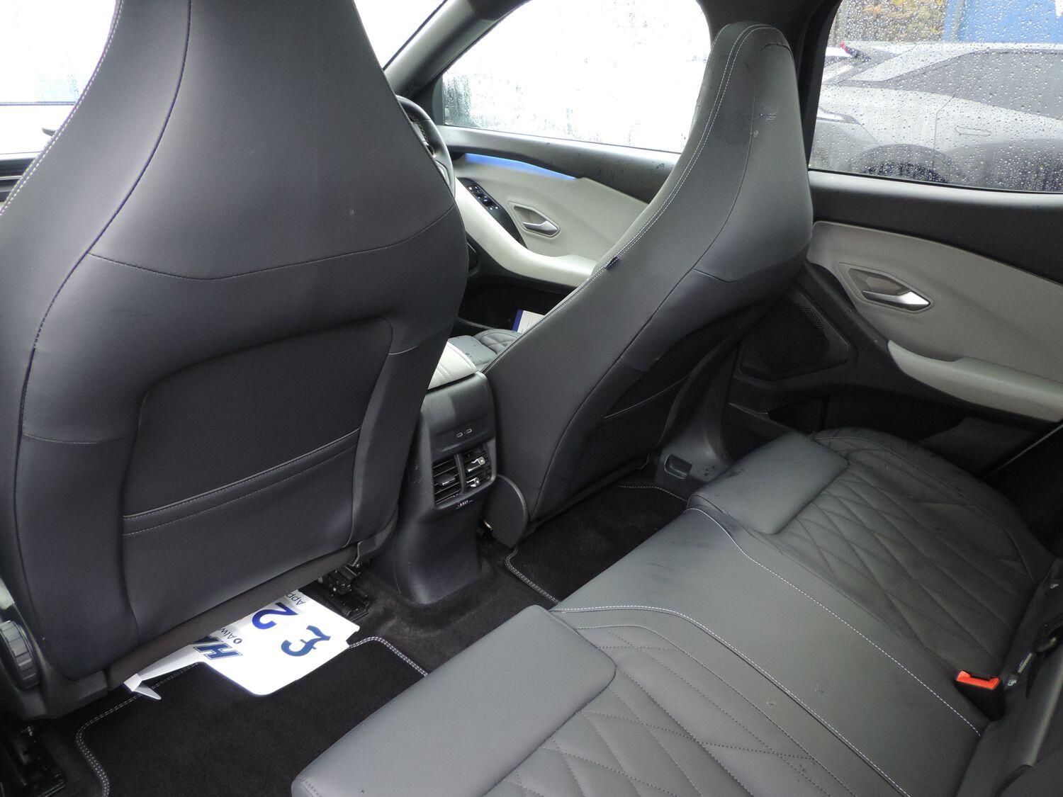 Used Ford Explorer 2024 for sale - 76823521: Photo 10