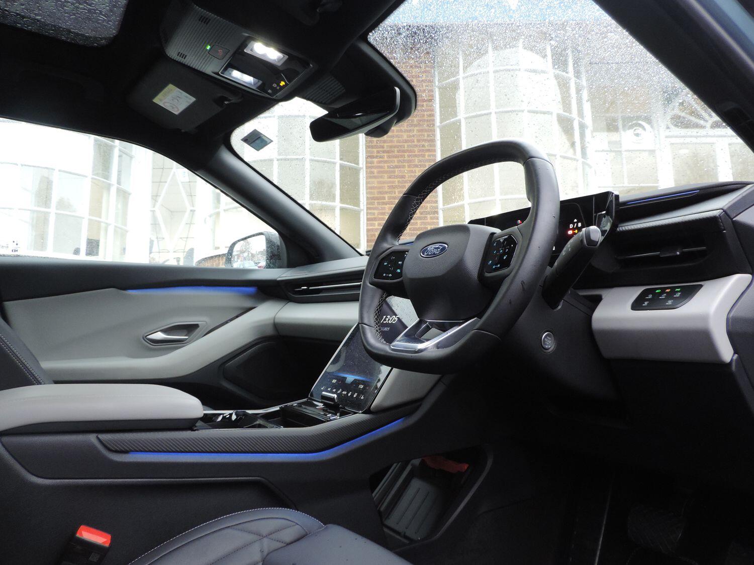 Used Ford Explorer 2024 for sale - 76823521: Photo 6