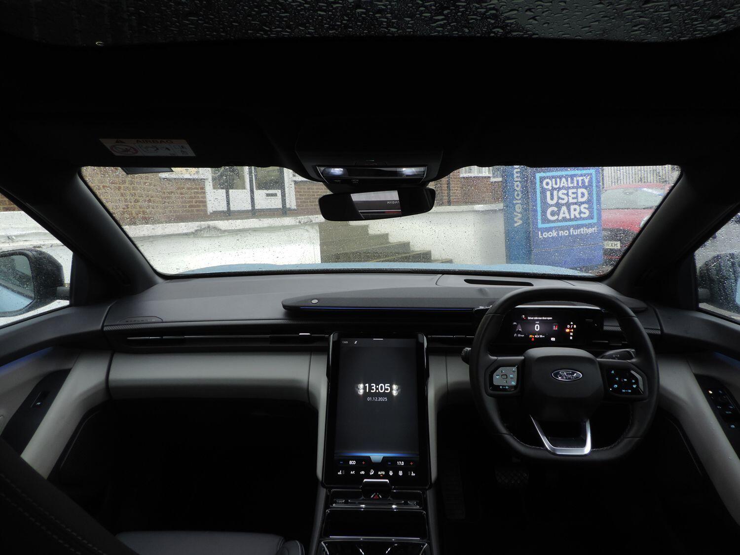 Used Ford Explorer 2024 for sale - 76823521: Photo 7