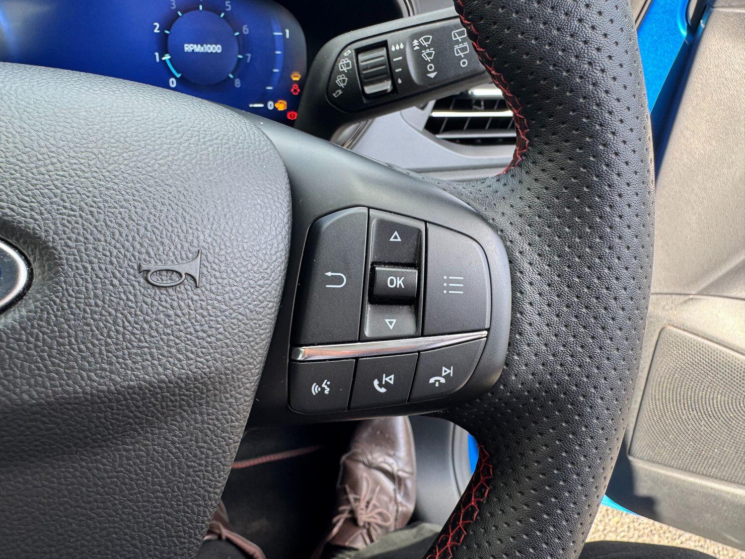 Used Ford Focus 2023 for sale - 78157020: Photo 10