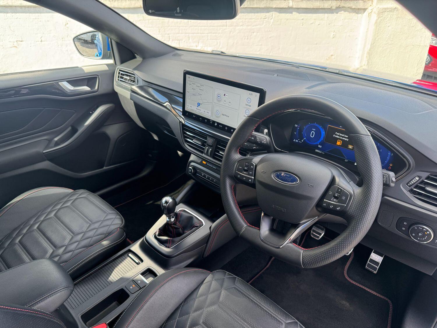 Used Ford Focus 2023 for sale - 78157020: Photo 4