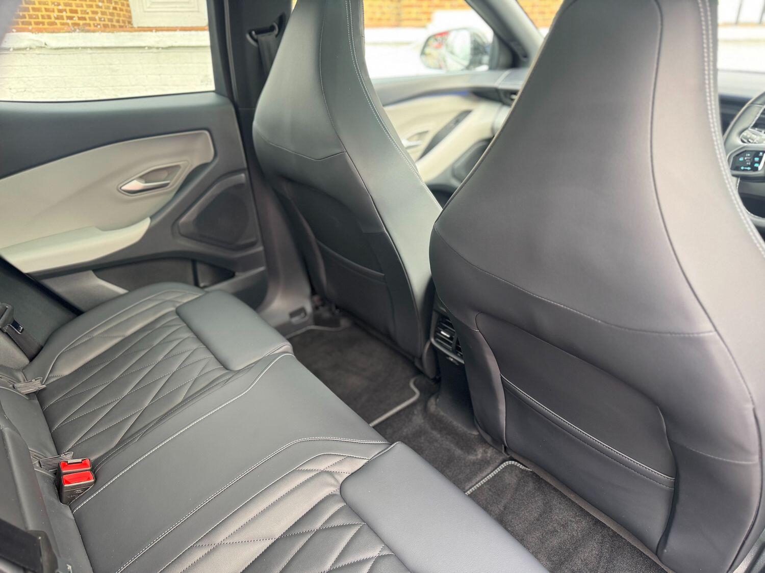 Used Ford Explorer 2024 for sale - 77883578: Photo 10