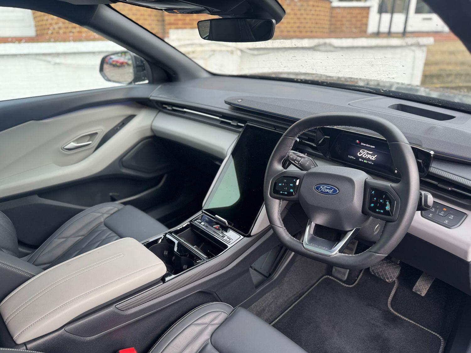 Used Ford Explorer 2024 for sale - 77883578: Photo 6