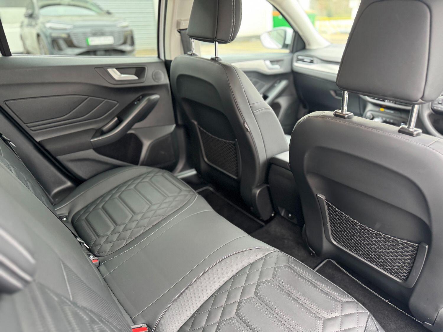 Used Ford Focus 2023 for sale - 78157839: Photo 10