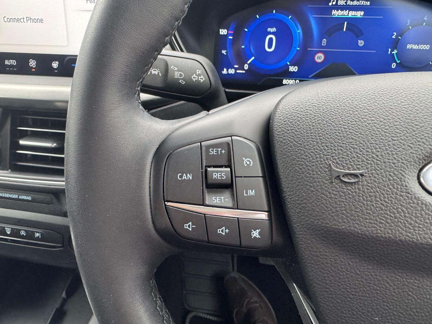 Used Ford Focus 2023 for sale - 78157839: Photo 11