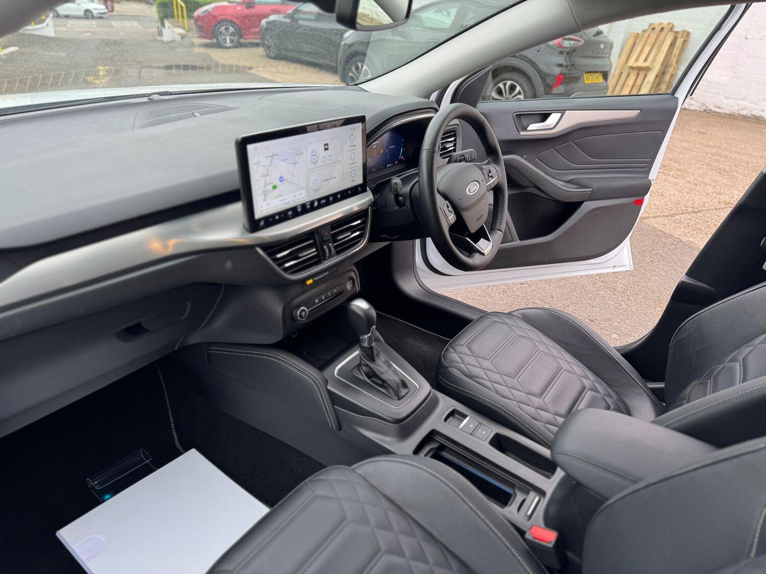 Used Ford Focus 2023 for sale - 78157839: Photo 6