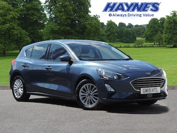 2019 (19) - 1.0T EcoBoost Titanium Euro 6 (s/s) 5dr