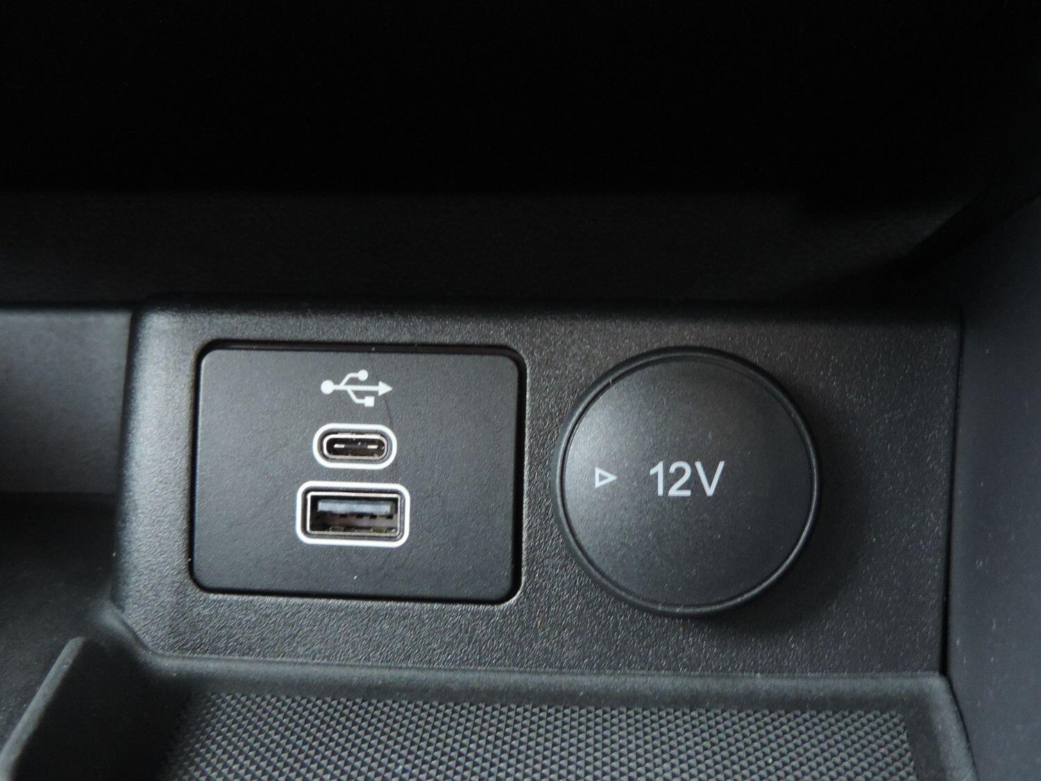 Used Ford Kuga 2024 for sale - 76752917: Photo 19