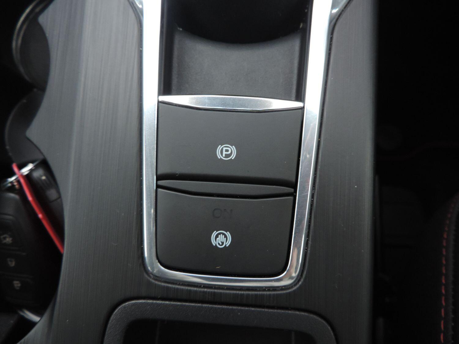 Used Ford Kuga 2024 for sale - 76752917: Photo 21