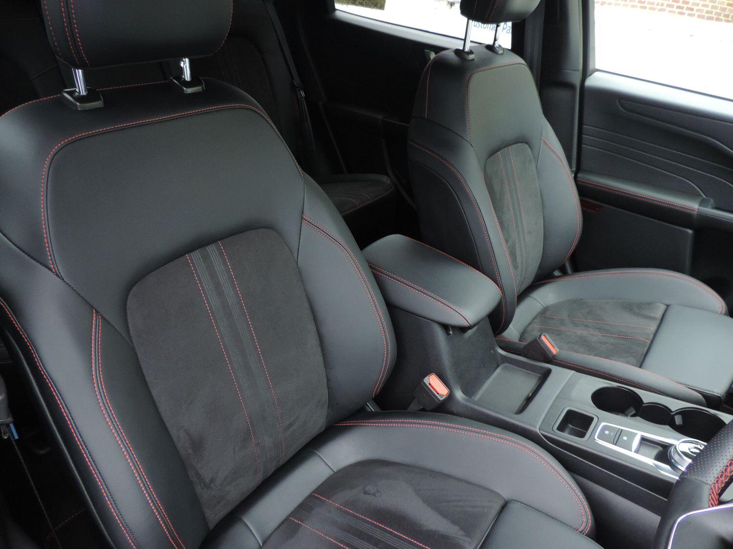 Used Ford Kuga 2024 for sale - 76752917: Photo 8