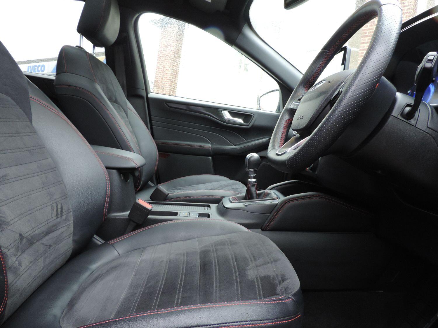 Used Ford Kuga 2023 for sale - 76538751: Photo 11