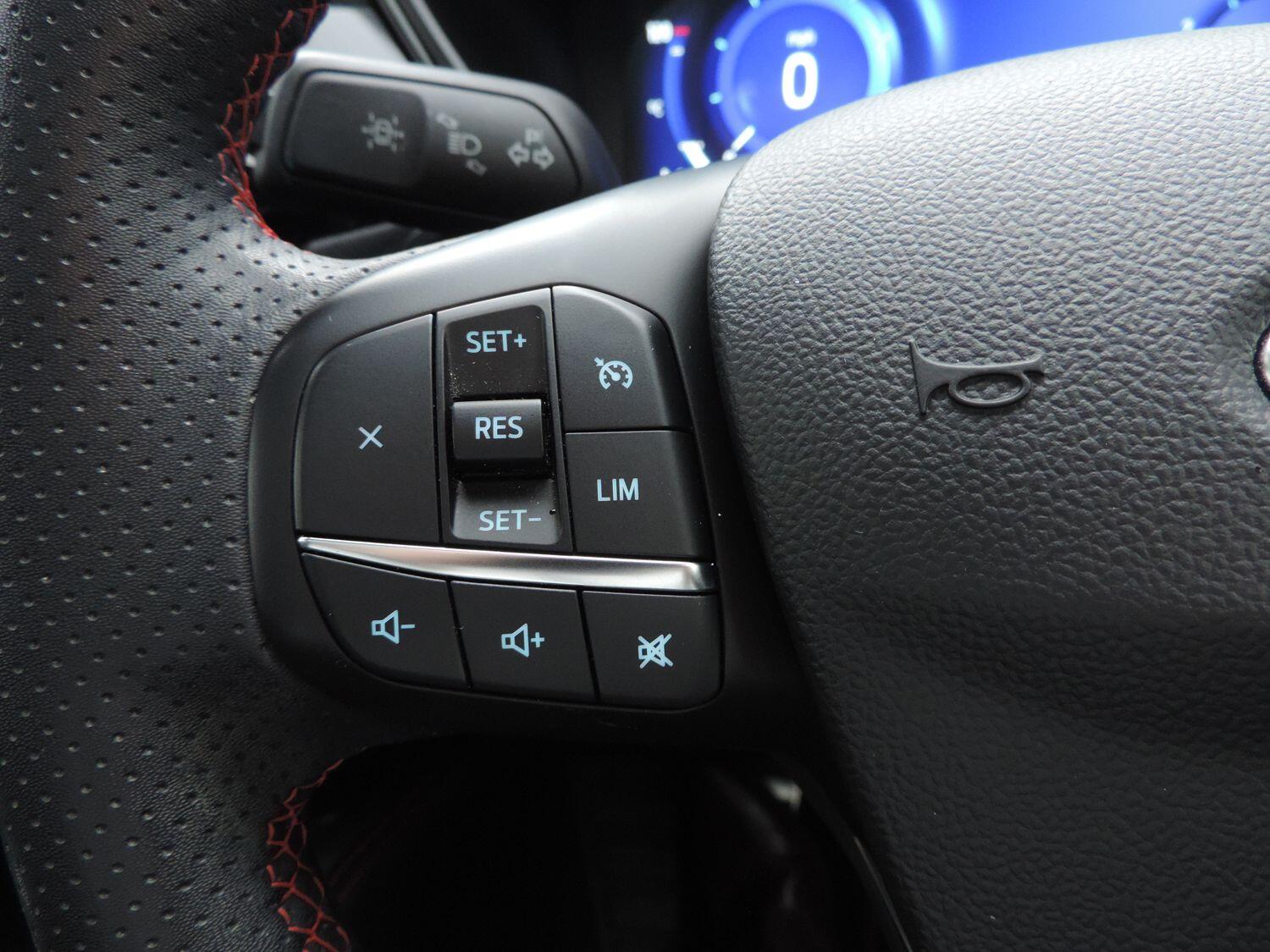 Used Ford Kuga 2023 for sale - 76538751: Photo 14