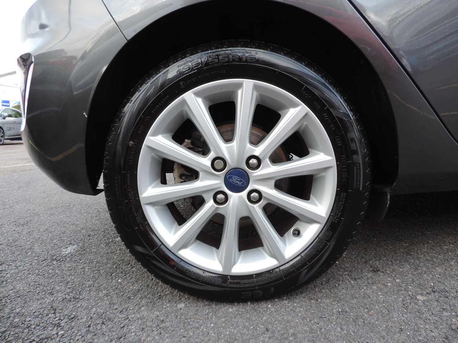 Used Ford Fiesta 2017 for sale - 76498770: Photo 22