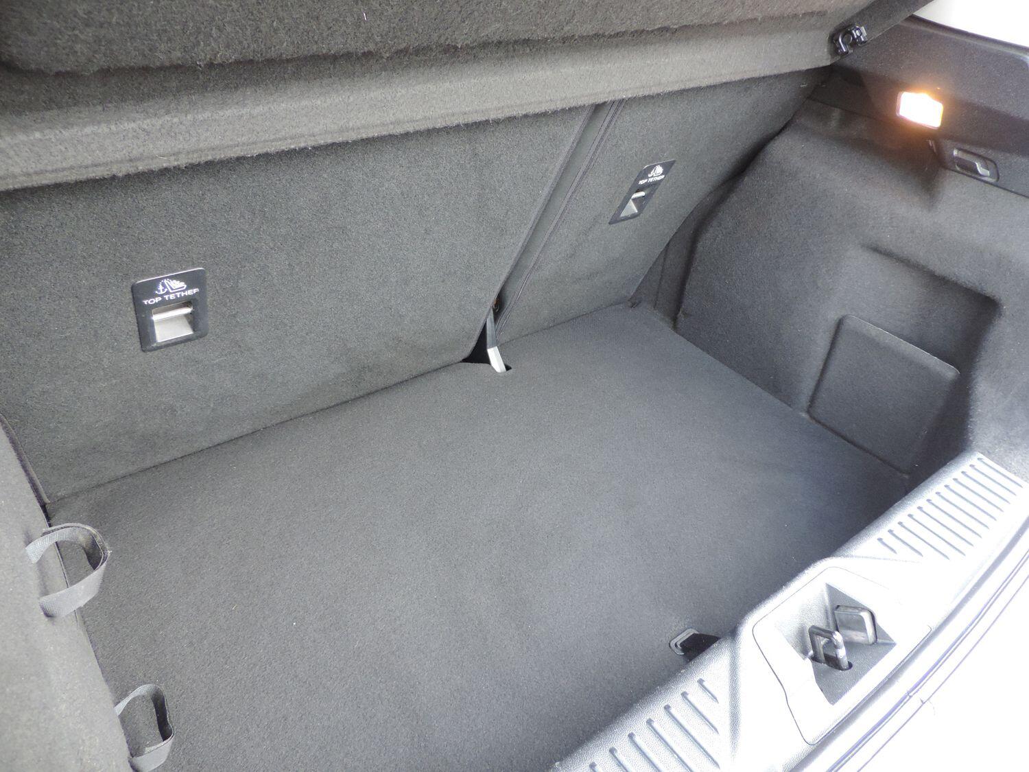 Used Ford Fiesta 2017 for sale - 76498770: Photo 33