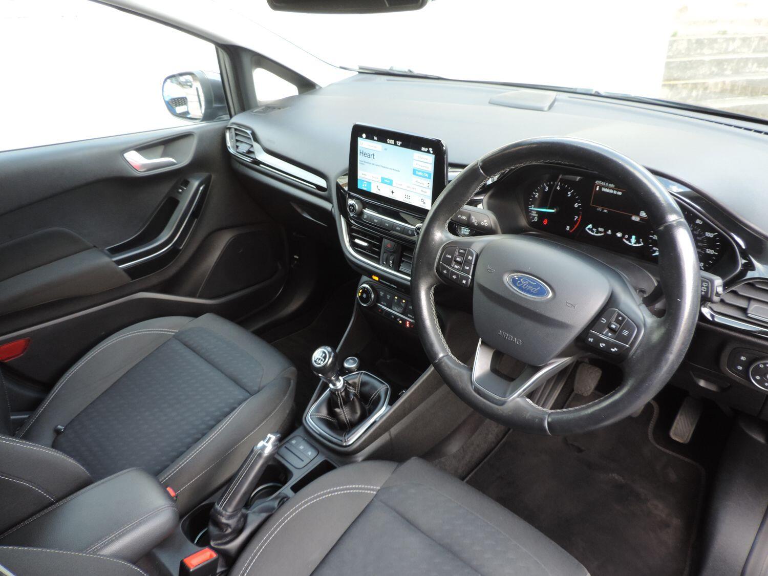 Used Ford Fiesta 2017 for sale - 76498770: Photo 5