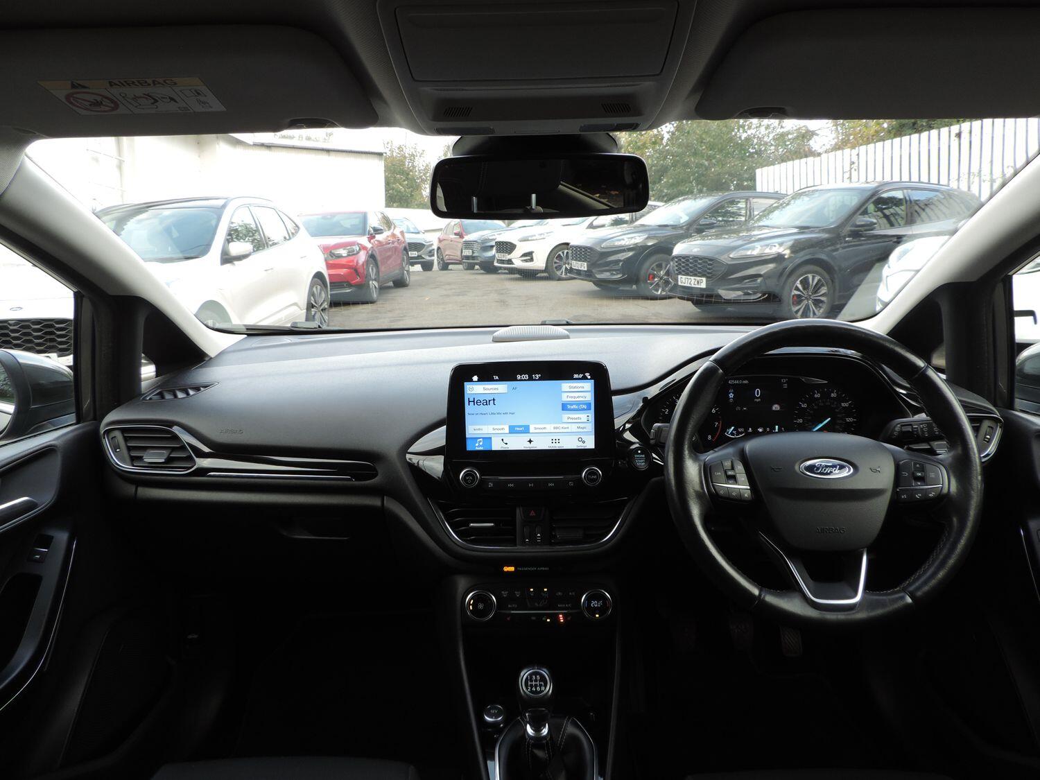 Used Ford Fiesta 2017 for sale - 76498770: Photo 6