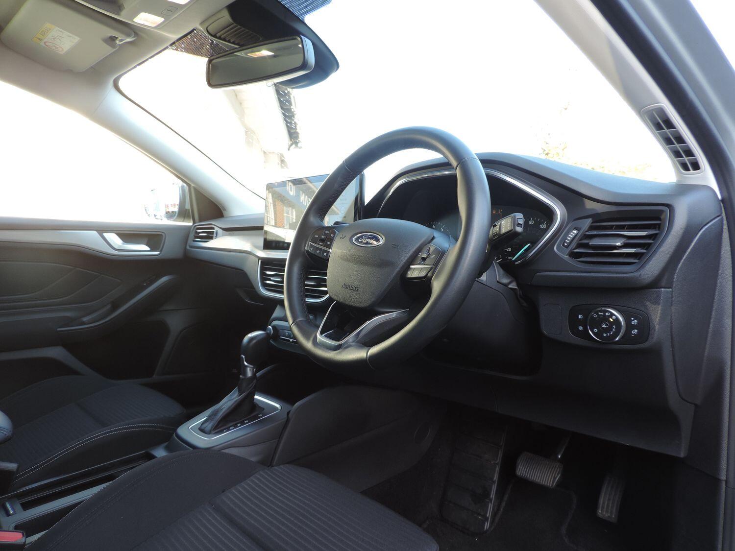 Used Ford Focus 2023 for sale - 76667220: Photo 5