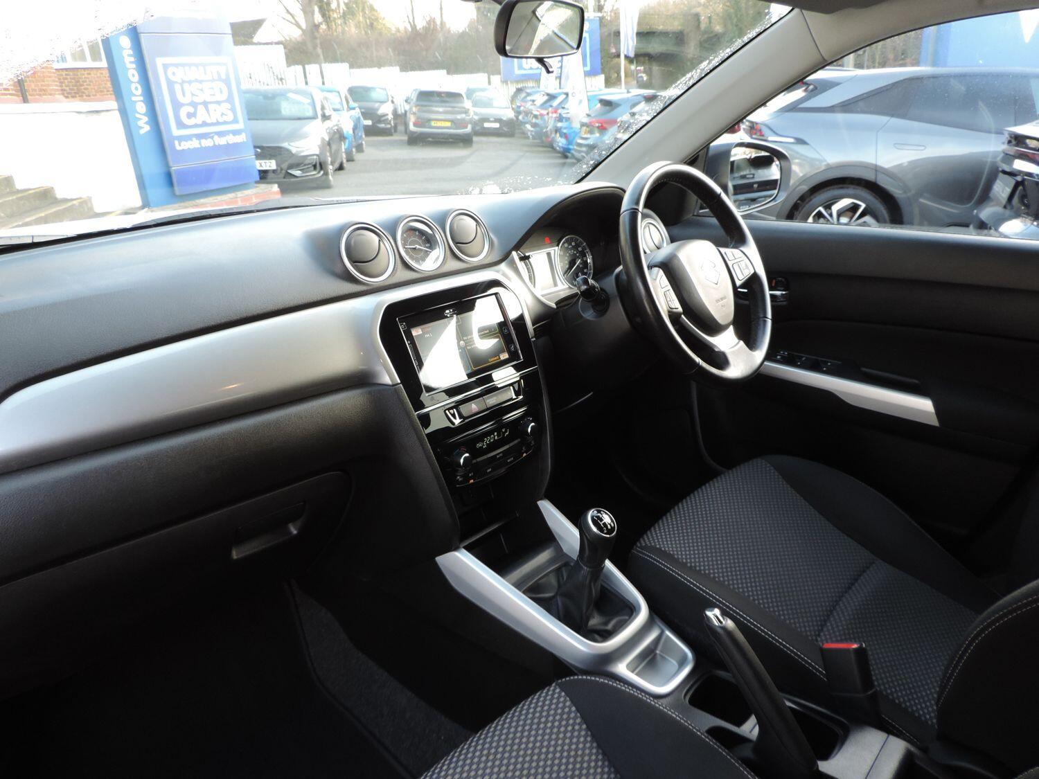 Used Suzuki Vitara 2017 for sale - 77074288: Photo 4