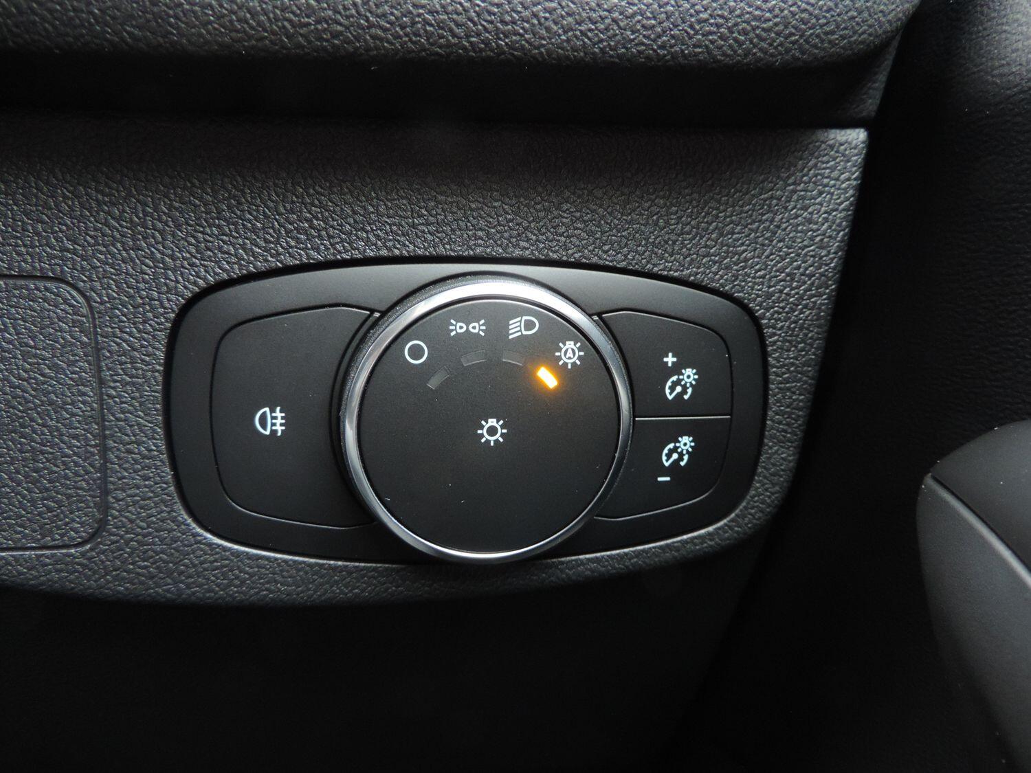 Used Ford Focus 2023 for sale - 76645826: Photo 19