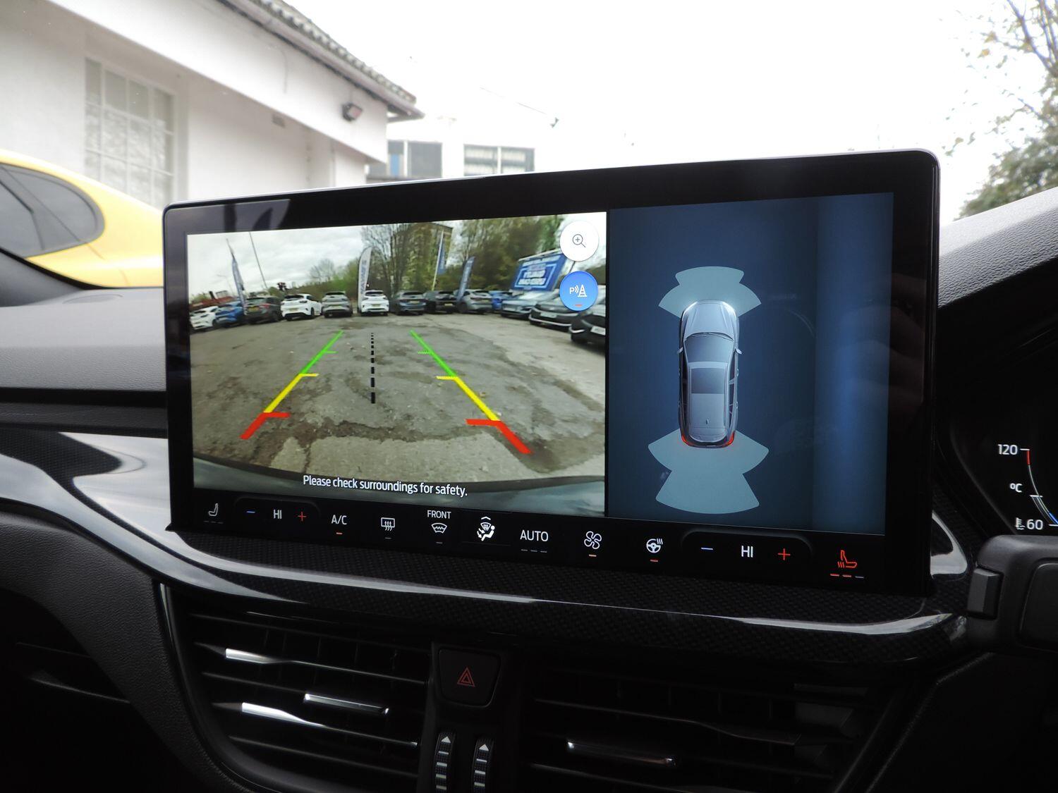 Used Ford Focus 2023 for sale - 76645826: Photo 33