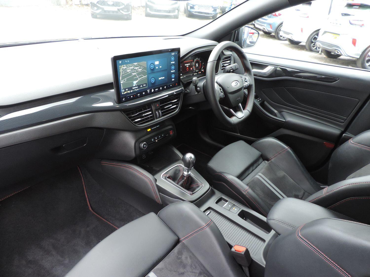 Used Ford Focus 2023 for sale - 76645826: Photo 4