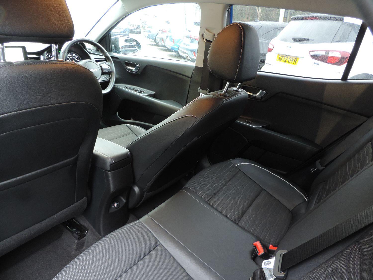 Used Kia Stonic for sale - 77216051: Photo 34