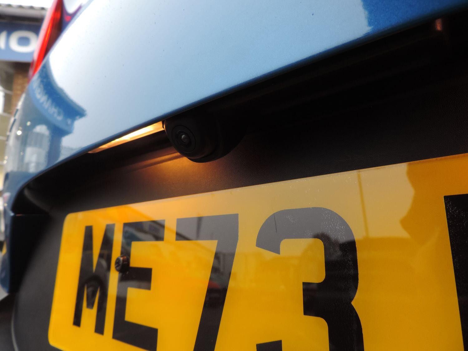 Used Kia Stonic for sale - 77216051: Photo 36